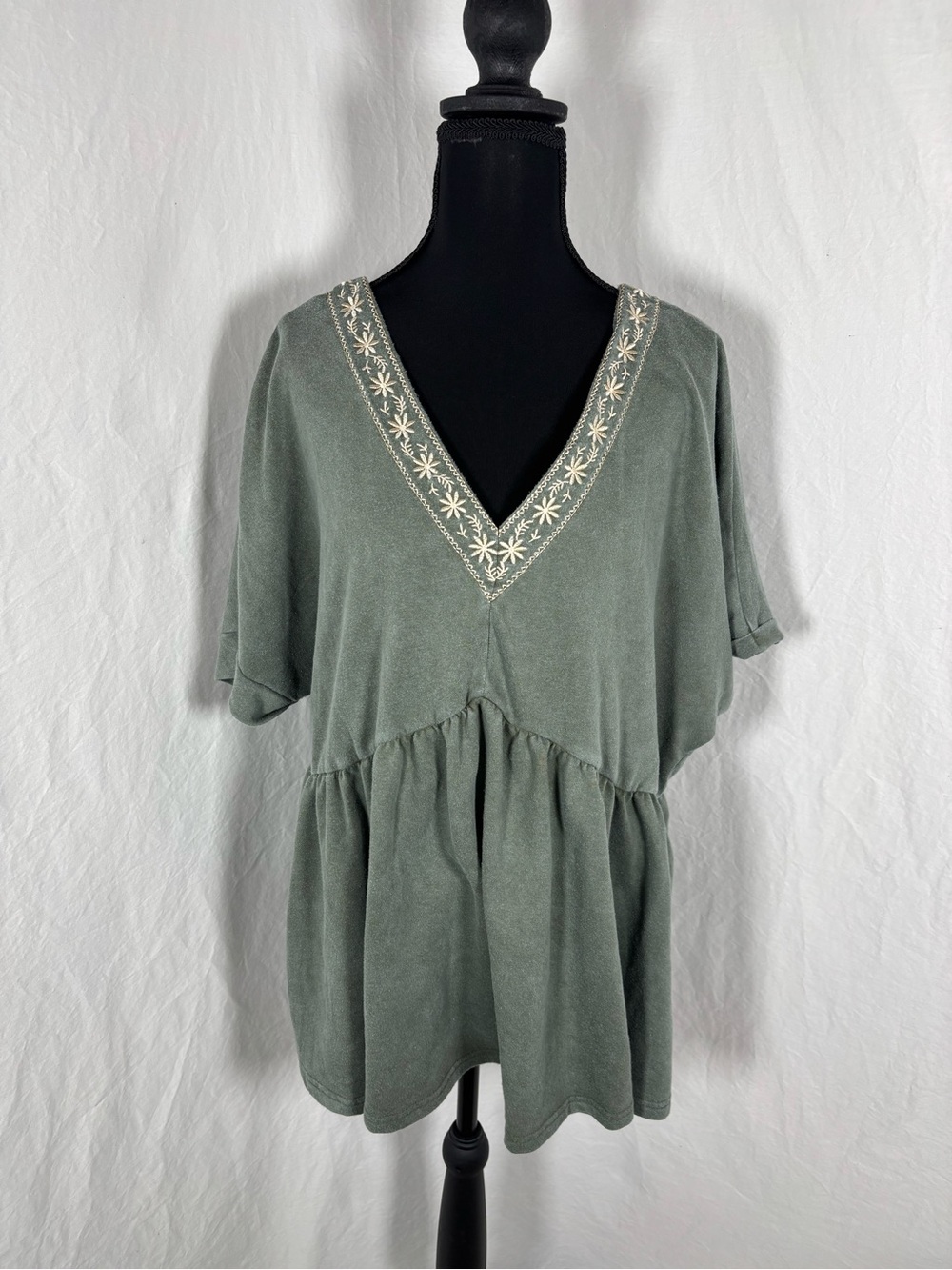 SHEIN Crochet Detail Top